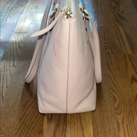 Kate Spade Light Pink pebble leather Tote Bag. Excellent condition! - Picture 4 of 10